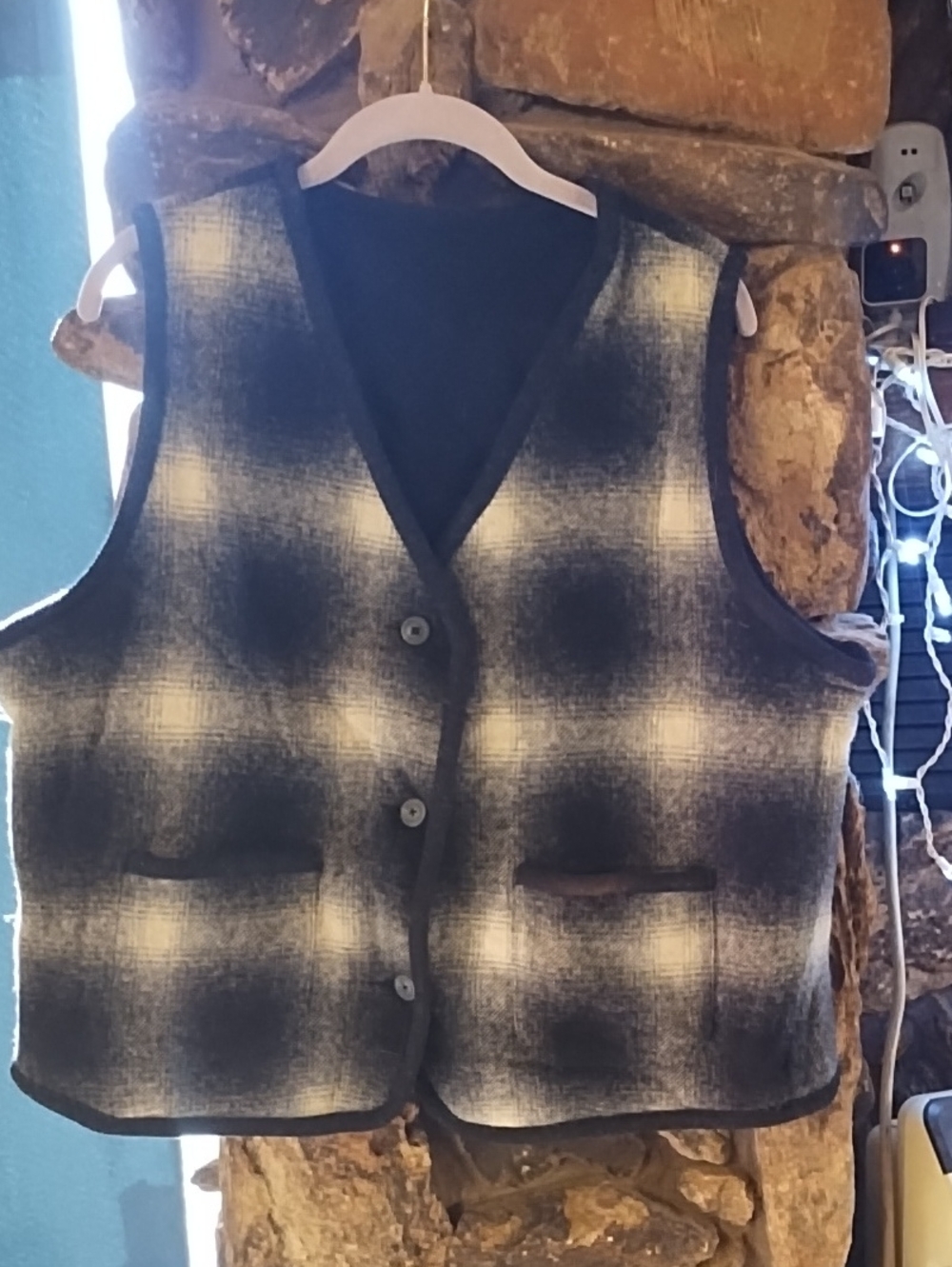 Men's Plaid Button Vest - Black & White